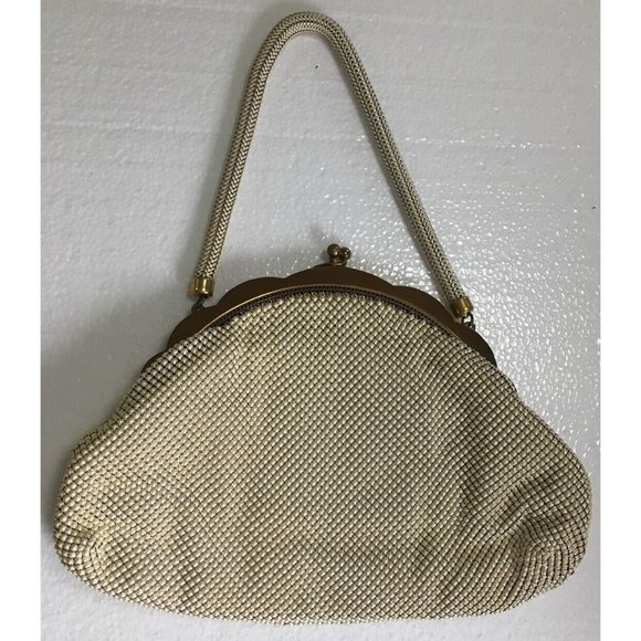 Whiting & Davis Handbags - Vintage Whiting & Davis Mesh Purse kiss lock handbag USA White Cream